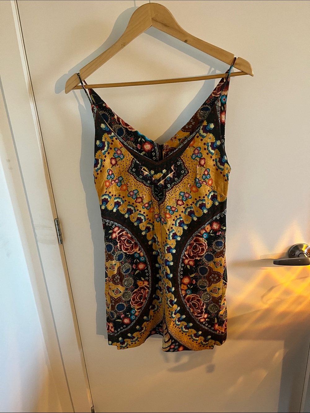 FARM Rio Mustard Multicolor Paisley Floral V-Neck dress